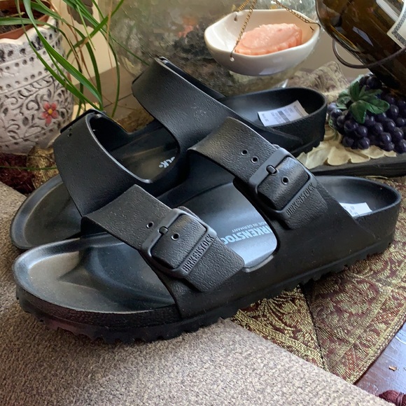 Birkenstock 2 adjustable strap lightweight sandals - Picture 9 of 11